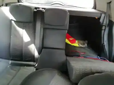 Veicolo di demolizione renault megane ii berlina 5p 1.5 dci diesel dell'anno 2008 alimentato k9k p7