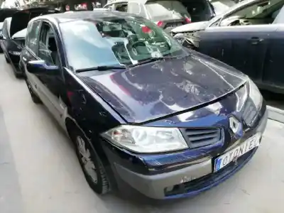 Vehículo de desguace renault megane ii classic berlina 1.5 dci diesel del año 2008 con motor k9k p7