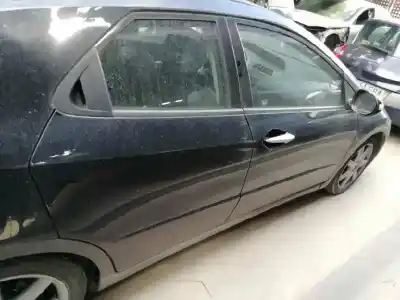 Veicolo di demolizione honda civic berlina (fn) 1.8 type s dell'anno 2007 alimentato r18a2