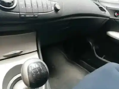 Veicolo di demolizione honda civic berlina (fn) 1.8 type s dell'anno 2007 alimentato r18a2