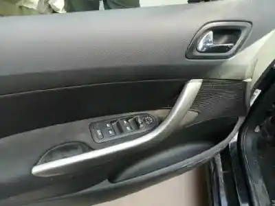 Veículo de Sucata peugeot 308 sw confort do ano 2007 alimentado 9hz