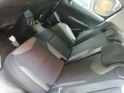 Veículo de Sucata peugeot 308 sw confort do ano 2007 alimentado 9hz