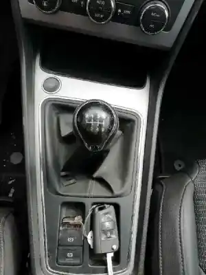 Здавання транспортного засобу seat leon (5f1) xcellence plus року 2018 потужний czca