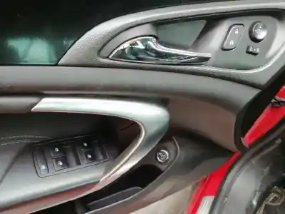 Veículo de Sucata opel insignia sports tourer 2.0 16v cdti do ano 2014 alimentado a20dth