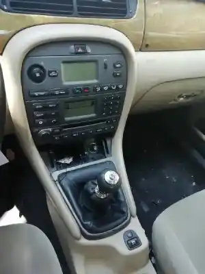 Здавання транспортного засобу jaguar x-type i (x400) 2.0 d року 2005 потужний 6b