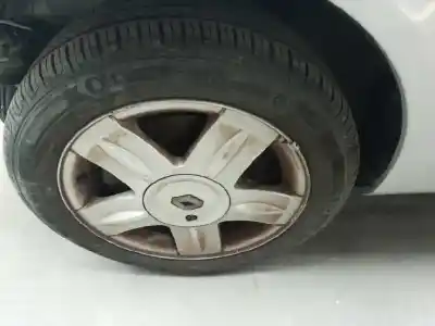 Здавання транспортного засобу renault                                            clio ii fase ii (b/cb0)                                                                                                                                                                                                                                    1.2                                                                                                                                                                                                                                                        року 2006 потужний d4f g7