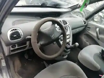 Scrapping Vehicle citroen xsara picasso (n68) 1.6 hdi of the year 2010 powered 9hz