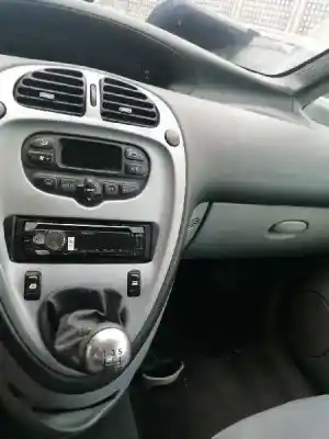 Scrapping Vehicle citroen xsara picasso (n68) 1.6 hdi of the year 2010 powered 9hz