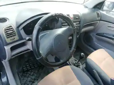 Veículo de Sucata kia picanto 1.0 lx do ano 2005 alimentado g4he