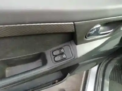 Veicolo di demolizione opel meriva enjoy dell'anno 2006 alimentato z17dth