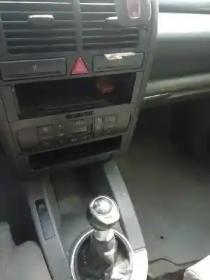 Scrapping Vehicle audi a2 (8z) 1.4 tdi of the year 2002 powered amf