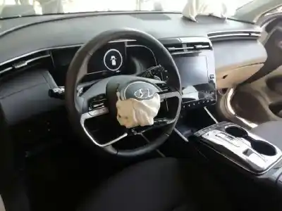 Veicolo di demolizione hyundai tucson 1.6 hybrid 4x4 dell'anno 2022 alimentato g4ft