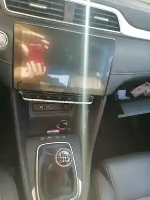 Veículo de Sucata mg zs luxury * do ano 2022 alimentado 10e4e