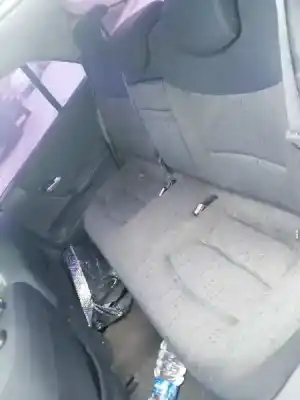 Veículo de Sucata renault laguna ii (bg0) expression do ano 2004 alimentado f9q c6