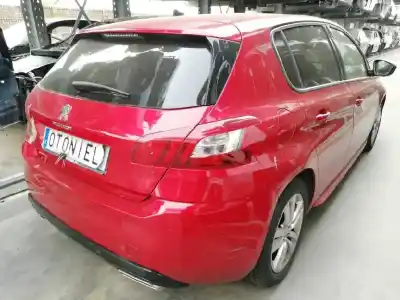 Sloopvoertuig peugeot 308 style van het jaar 2016 aangedreven hnz