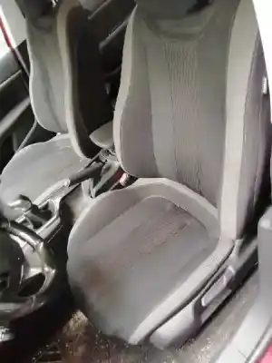 Sloopvoertuig peugeot 308 style van het jaar 2016 aangedreven hnz