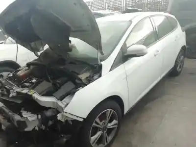 Scrapping Vehicle ford focus lim. (cb8) edition of the year 2014 powered t1da