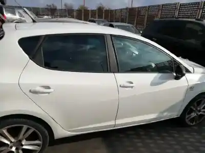 Veículo de Sucata seat ibiza (6j5) 25 aniversario do ano 2010 alimentado bls