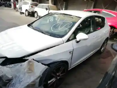 Veículo de Sucata seat ibiza (6j5) 25 aniversario do ano 2010 alimentado bls