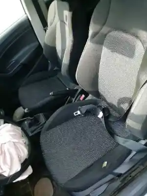 Veículo de Sucata seat ibiza (6j5) 25 aniversario do ano 2010 alimentado bls