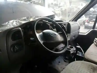 Veicolo di demolizione ford transit mod. 2000 combi ft 260 2.0 corto dell'anno 2005 alimentato abfa