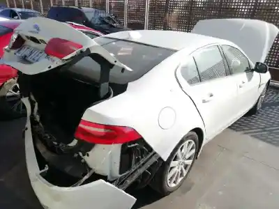Veículo de Sucata jaguar xe portfolio do ano 2018 alimentado 204dtd
