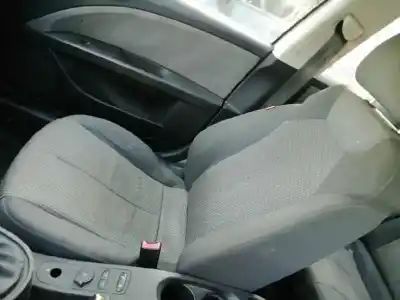 Scrapping Vehicle seat leon (1p1) reference of the year 2010 powered cay