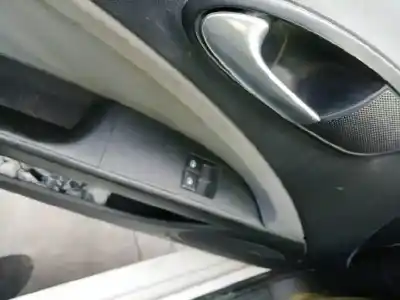 Scrapping Vehicle seat leon (1p1) reference of the year 2010 powered cay