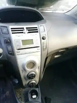 Здавання транспортного засобу toyota yaris (ksp9/scp9/nlp9) básico року 2007 потужний 1nd