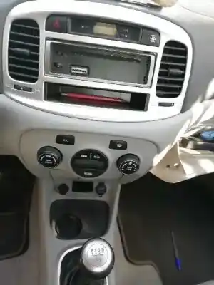 Veículo de Sucata hyundai accent (mc) gls full do ano 2009 alimentado g4ed