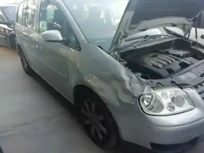 Veículo de Sucata volkswagen touran (1t1) advance do ano 2005 alimentado bkd