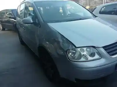 Veículo de Sucata volkswagen touran (1t1) advance do ano 2005 alimentado bkd