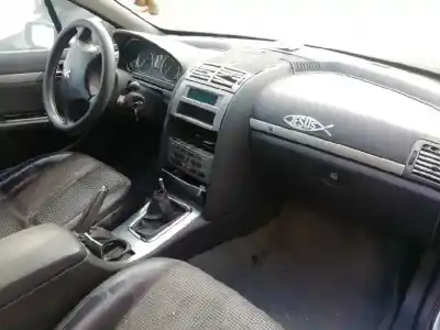 Scrapping Vehicle peugeot 407 sr confort of the year 2004 powered 6fz