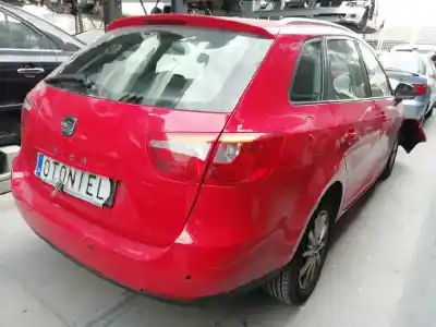 Veicolo di demolizione seat ibiza st (6j8) style dell'anno 2010 alimentato cay