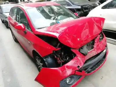 Veicolo di demolizione seat ibiza st (6j8) style dell'anno 2010 alimentato cay