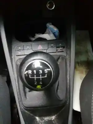 Veicolo di demolizione seat ibiza st (6j8) style dell'anno 2010 alimentato cay