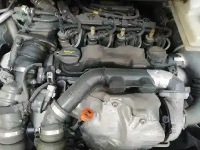 Veículo de Sucata citroen c4 picasso cool do ano 2010 alimentado 9hz