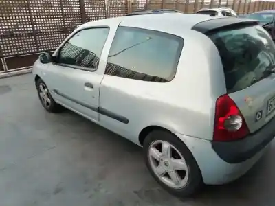 Здавання транспортного засобу renault clio ii fase ii (b/cb0) authentique року 2003 потужний k9k b7