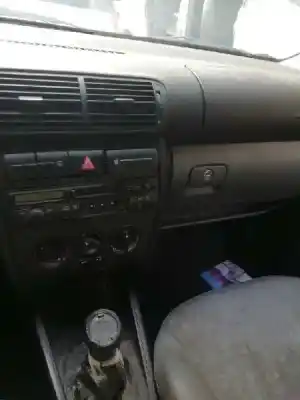 Здавання транспортного засобу seat toledo (1m2) executive року 2001 потужний aus