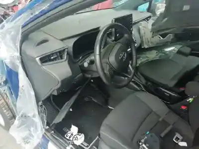 Veicolo di demolizione toyota corolla (e21) hybrid active dell'anno 2019 alimentato 2zr