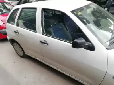 Veículo de Sucata seat ibiza ii (6k1) 1.9 tdi do ano 2001 alimentado alh