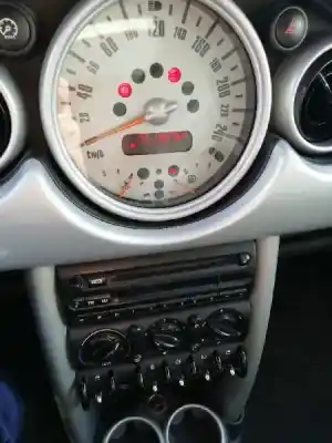 Здавання транспортного засобу mini mini (r50,r53) one року 2002 потужний w10b16a g