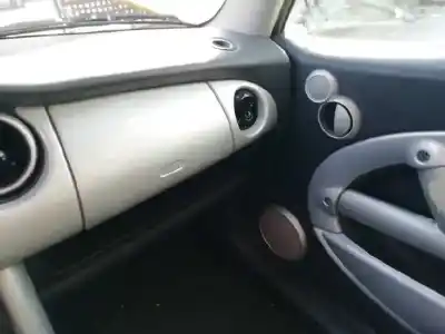 Здавання транспортного засобу mini mini (r50,r53) one року 2002 потужний w10b16a g