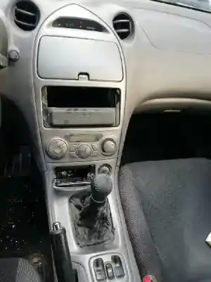 Sloopvoertuig toyota celica (t23) 1.8 van het jaar 2000 aangedreven 1zz-fe