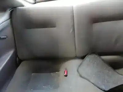 Sloopvoertuig toyota celica (t23) 1.8 van het jaar 2000 aangedreven 1zz-fe