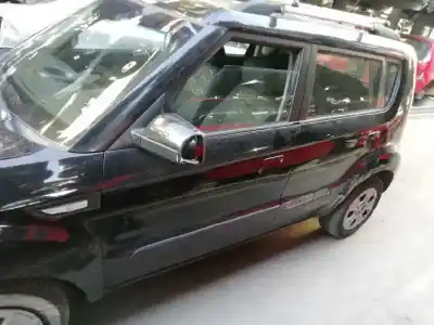 Sloopvoertuig kia soul i (am) 1.6 crdi 128 van het jaar 2011 aangedreven d4fb