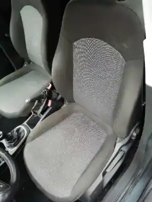 Veículo de Sucata opel corsa e 120 aniversario do ano 2017 alimentado b14xer