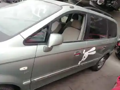 Sloopvoertuig hyundai trajet (fo) 2.0 crdi gls van het jaar 2004 aangedreven d4ea