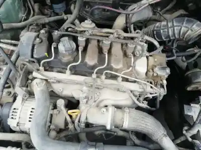 Sloopvoertuig hyundai trajet (fo) 2.0 crdi gls van het jaar 2004 aangedreven d4ea