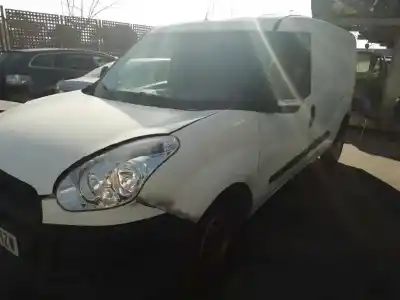Здавання транспортного засобу FIAT DOBLO CARGO 1.3 16V JTD CAT року 2014 потужний 263A2000